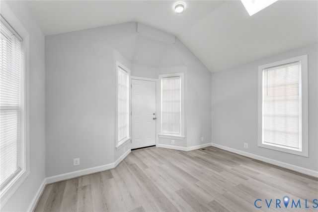 2012 E Nine Mile Rd, Sandston, VA 23150