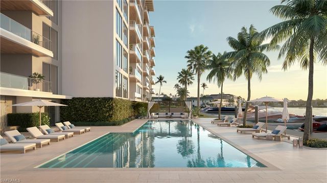 3300 Gulf Shore BLVD N # 305, Naples, FL 34103