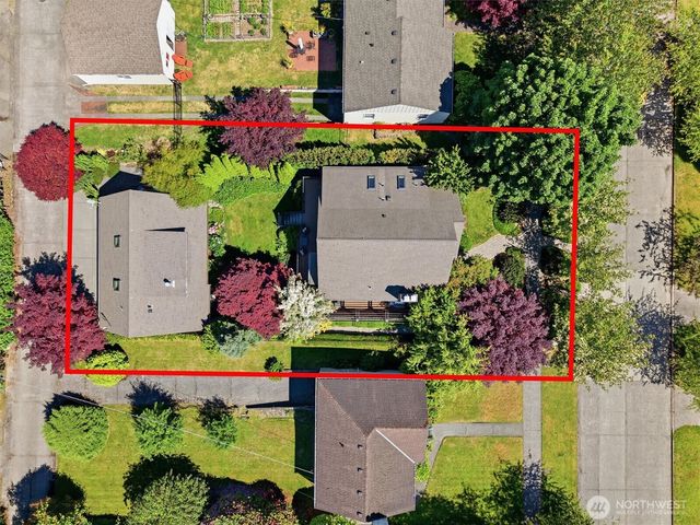 5937 37th Avenue SW, Seattle, WA 98126