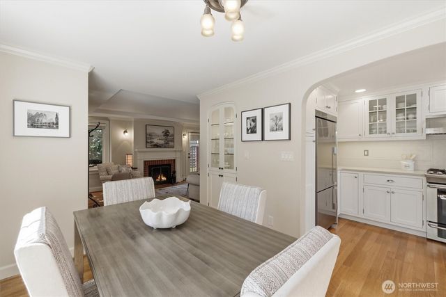 5937 37th Avenue SW, Seattle, WA 98126
