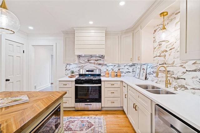 3549 Castlehill Court, Tucker, GA 30084