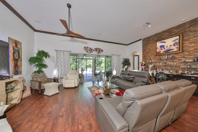 6646 PARK STRAND DRIVE, Apollo Beach, FL 33572