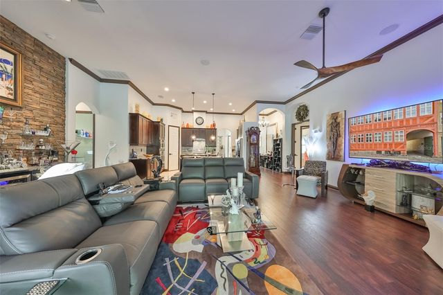 6646 PARK STRAND DRIVE, Apollo Beach, FL 33572