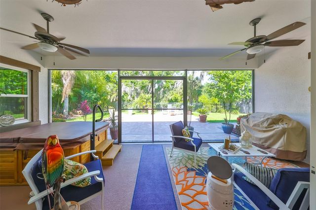 6646 PARK STRAND DRIVE, Apollo Beach, FL 33572