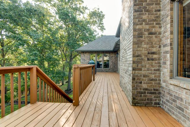 4946 S Bellhurst Avenue, Springfield, MO 65804