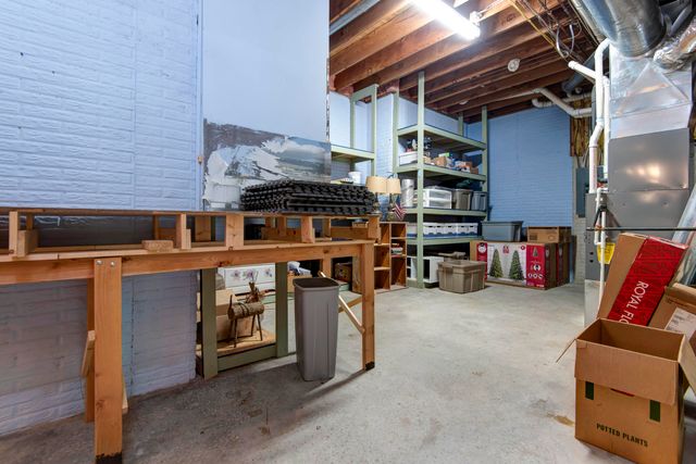 4946 S Bellhurst Avenue, Springfield, MO 65804
