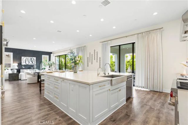 57 Pulsar, Irvine, CA 92618