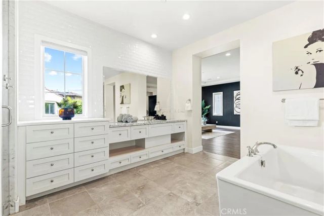57 Pulsar, Irvine, CA 92618