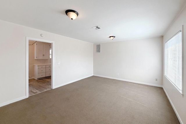 1118 Victoria Avenue, Hollister, CA 95023