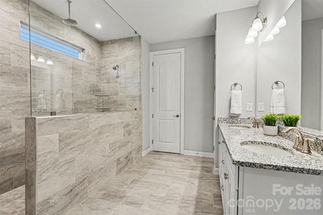 3232 Marchers Trace Drive, Charlotte, NC 28227