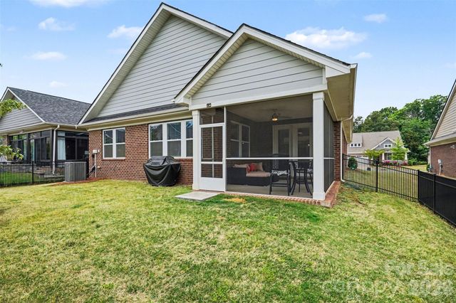 3232 Marchers Trace Drive, Mint Hill, NC 28227