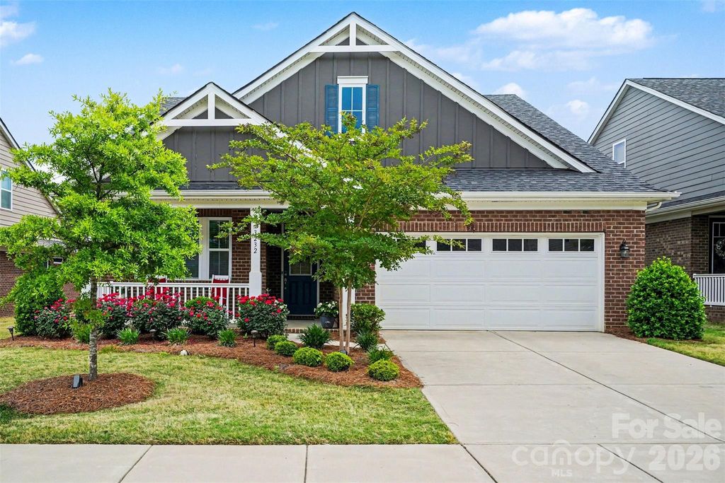 3232 Marchers Trace Drive, Charlotte, NC 28227