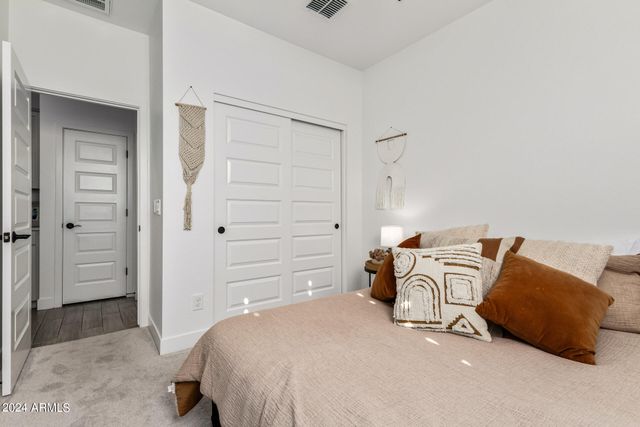 17425 W EUGENE Terrace, Surprise, AZ 85388