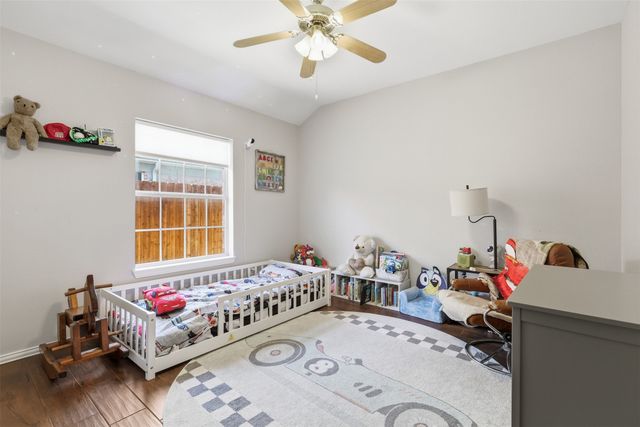2771 Oakdale Drive, Burleson, TX 76028