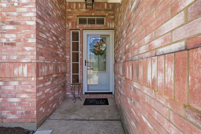 2771 Oakdale Drive, Burleson, TX 76028