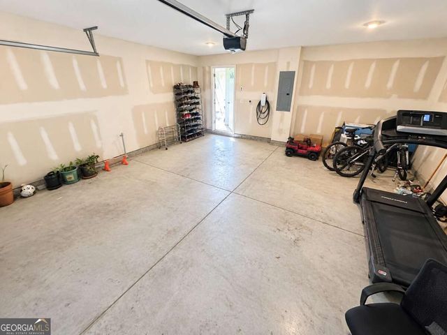 51 Oxford Lane, Kingston, GA 30145