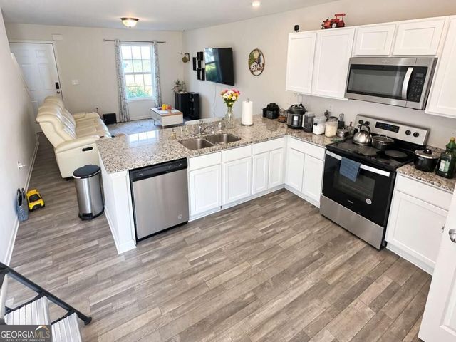 51 Oxford Lane, Kingston, GA 30145