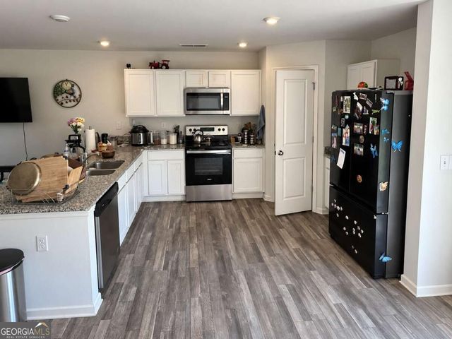 51 Oxford Lane, Kingston, GA 30145