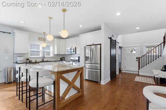 718 N Alexander Avenue, Royal Oak, MI 48067