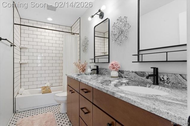 718 N Alexander Avenue, Royal Oak, MI 48067