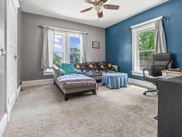 604 N 7th Street, Rochelle, IL 61068