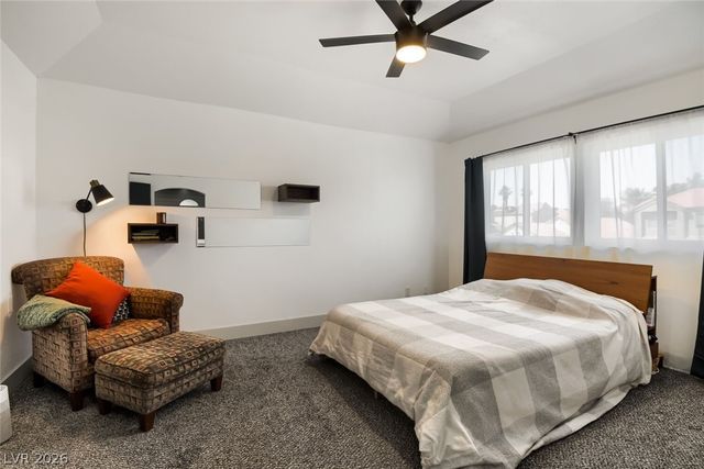 345 Warmside Drive, Las Vegas, NV 89145