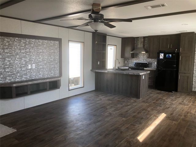 10161 Pollard Road 2, Willis, TX 77318