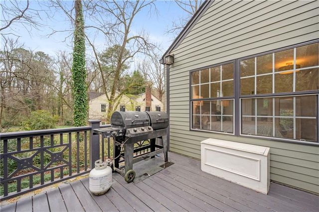 143 Parkside Circle, Decatur, GA 30030