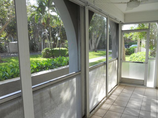 250 NE 20 Street 123s, Boca Raton, FL 33431