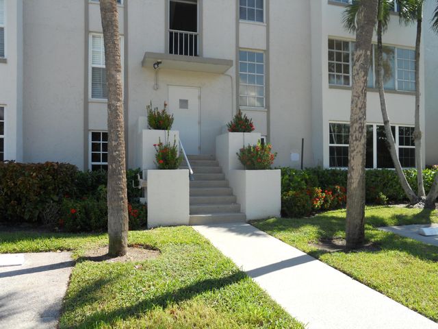 250 NE 20 Street 123s, Boca Raton, FL 33431
