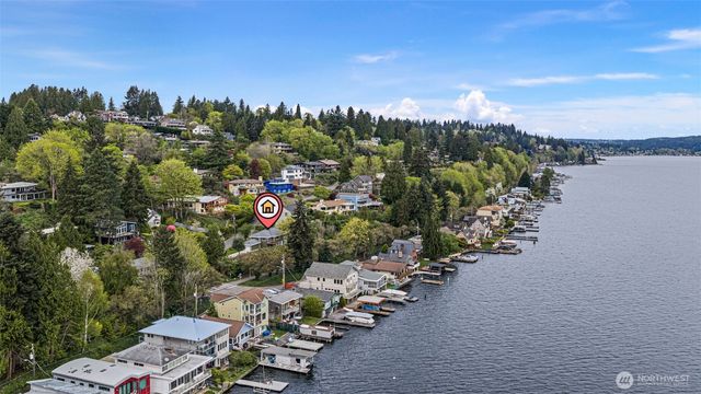 11210 Lakeside Avenue NE, Seattle, WA 98125