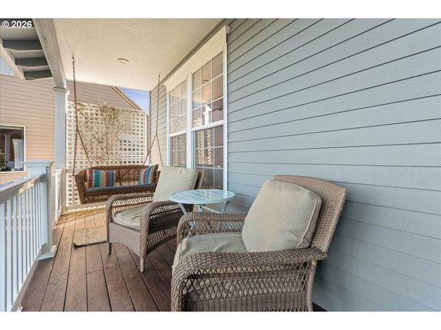 13923 Sw AERIE Dr, Tigard, OR 97223