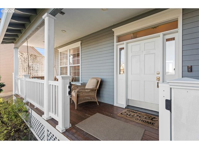 13923 Sw AERIE Dr, Tigard, OR 97223