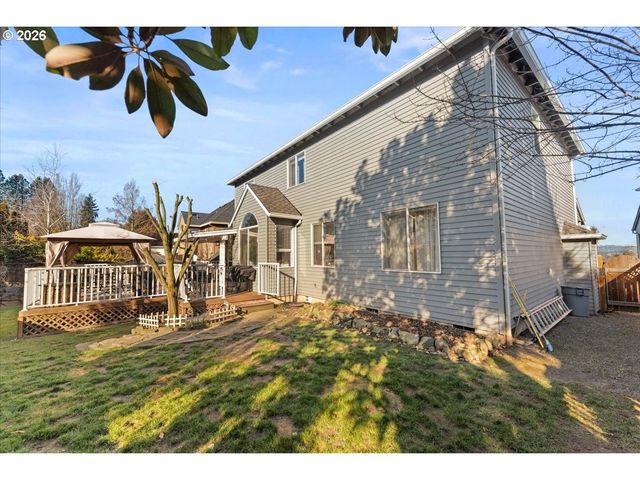 13923 Sw AERIE Dr, Tigard, OR 97223