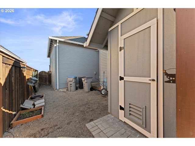 13923 Sw AERIE Dr, Tigard, OR 97223