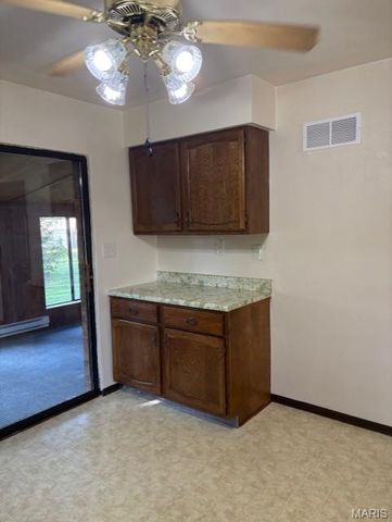 2418 College Drive, Belleville, IL 62221