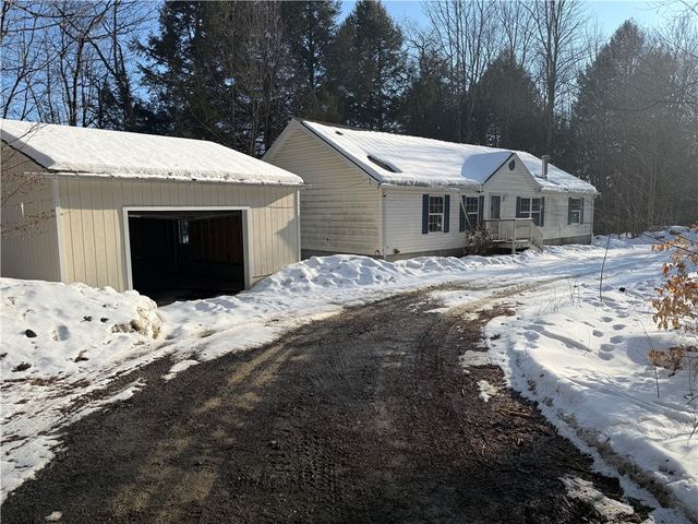 166 Fields Cross Road, Laurens, NY 13810
