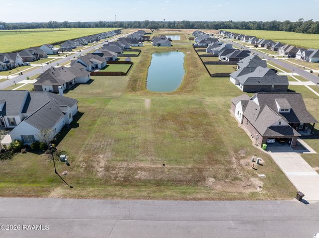 2313 Captain Row, Breaux Bridge, LA 70517