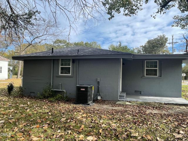 312 S Wooten Street, La Grange, NC 28551