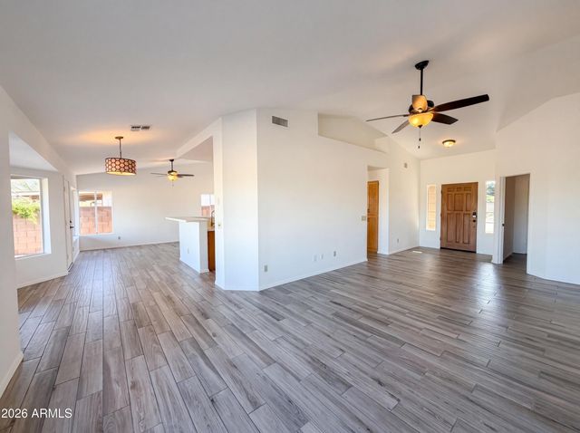 23626 N 45TH Avenue, Glendale, AZ 85310