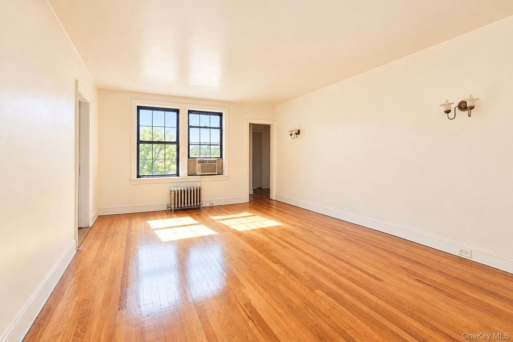100 Parkway Road 4C, Bronxville, NY 10708 — photo 4