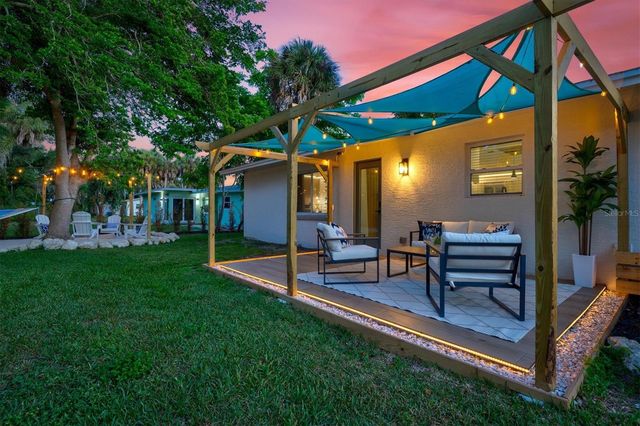1129 GROVELAND AVENUE, Venice, FL 34285