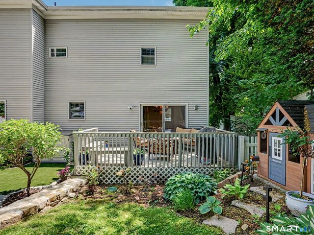 26 Abbott Avenue, Ridgefield, CT 06877