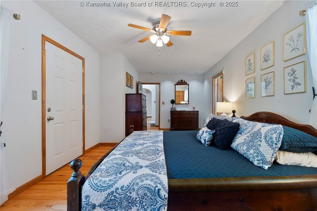 5789 Frame Road, Elkview, WV 25071