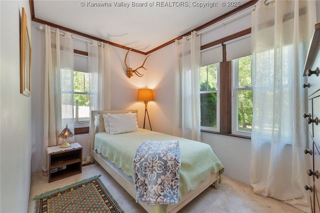 5789 Frame Road, Elkview, WV 25071