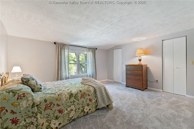 5789 Frame Road, Elkview, WV 25071