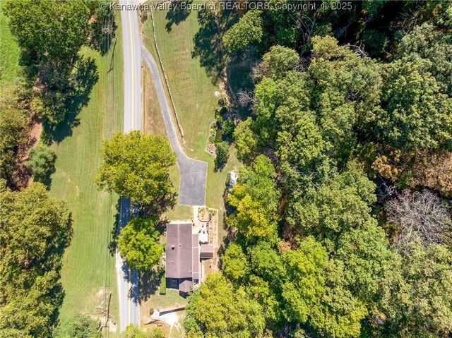 5789 Frame Road, Elkview, WV 25071