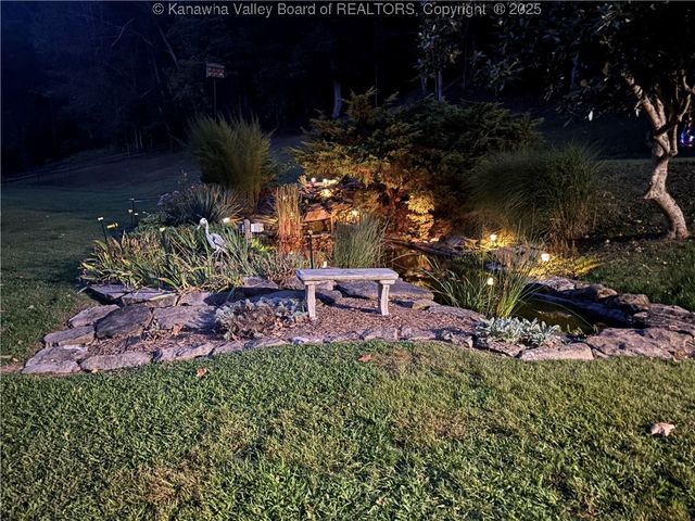 5789 Frame Road, Elkview, WV 25071