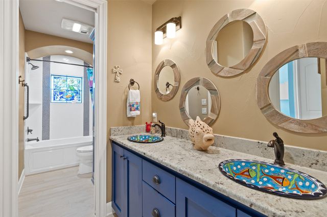 1039 Bluewater PL, Spring Branch, TX 78070