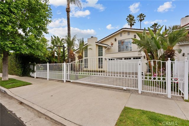 6325 Yolanda, Tarzana, CA 91335